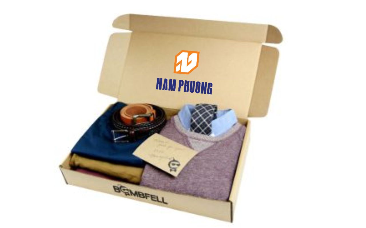 thung carton dung hang may mac it lop