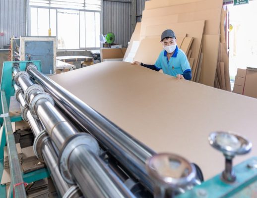 Bao bì giấy được sản xuất với nguyên liệu chất lượng